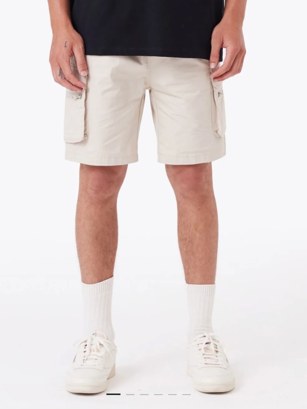 the ZANEROBE Explorer Short in Beige Size 30